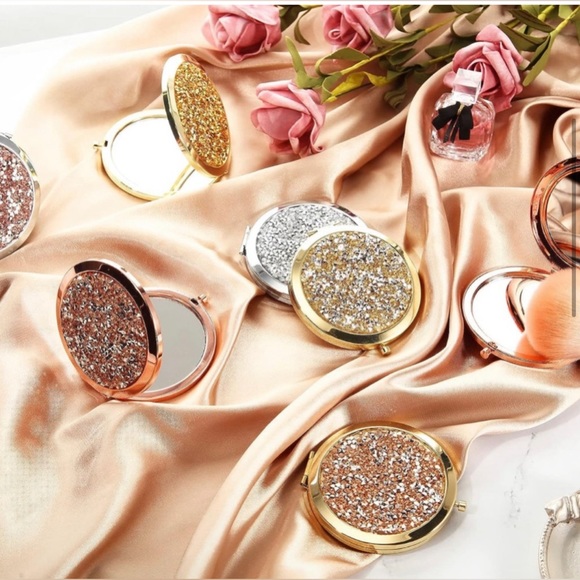 Rhinestone Double Sided Inspirational compact mirrors w/Pouch - Picture 2 of 7